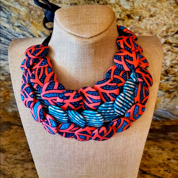 Jewelry - Neckpiece